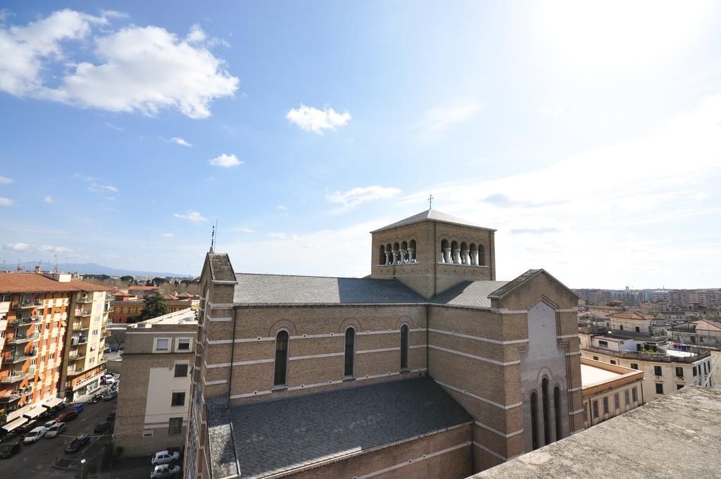 Penthouse With View Apartment Rome Bagian luar foto