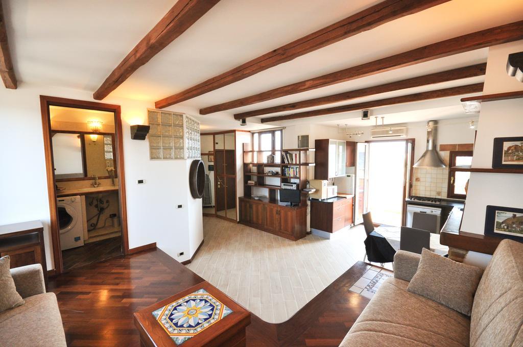 Penthouse With View Apartment Rome Bagian luar foto