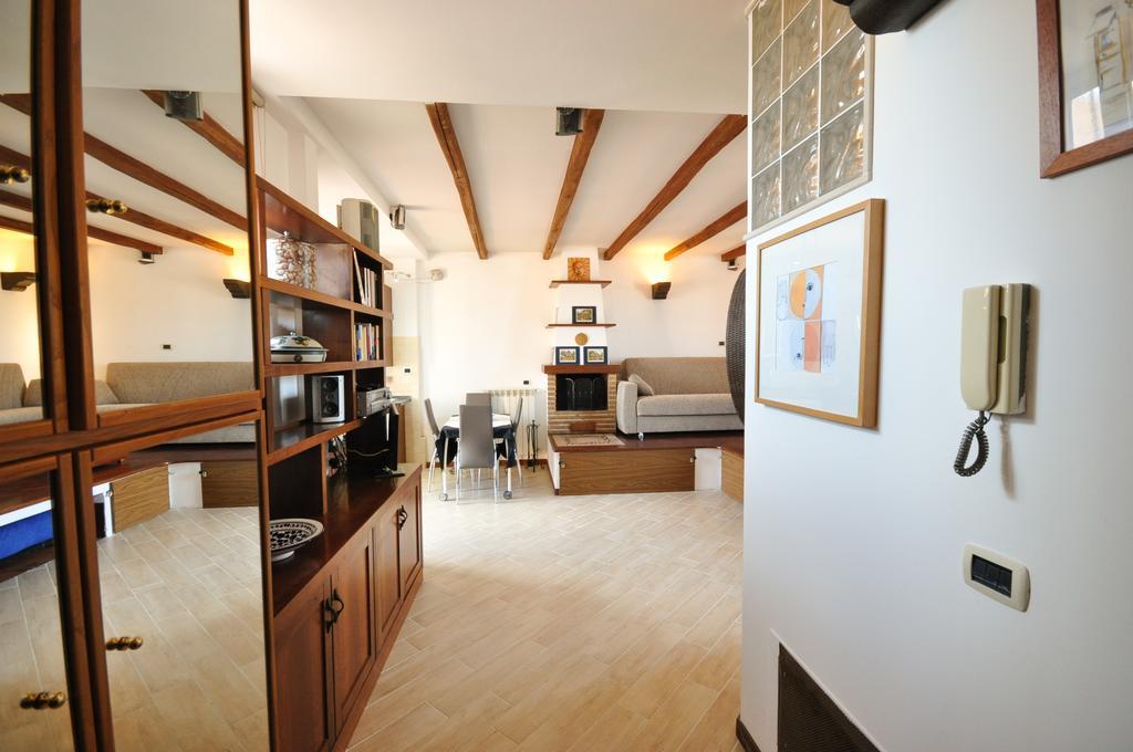 Penthouse With View Apartment Rome Bagian luar foto