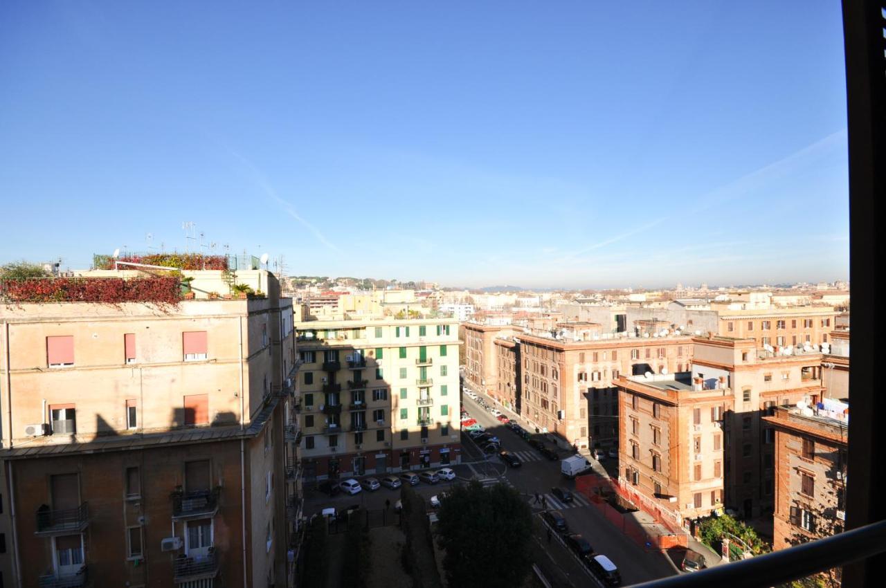 Penthouse With View Apartment Rome Bagian luar foto